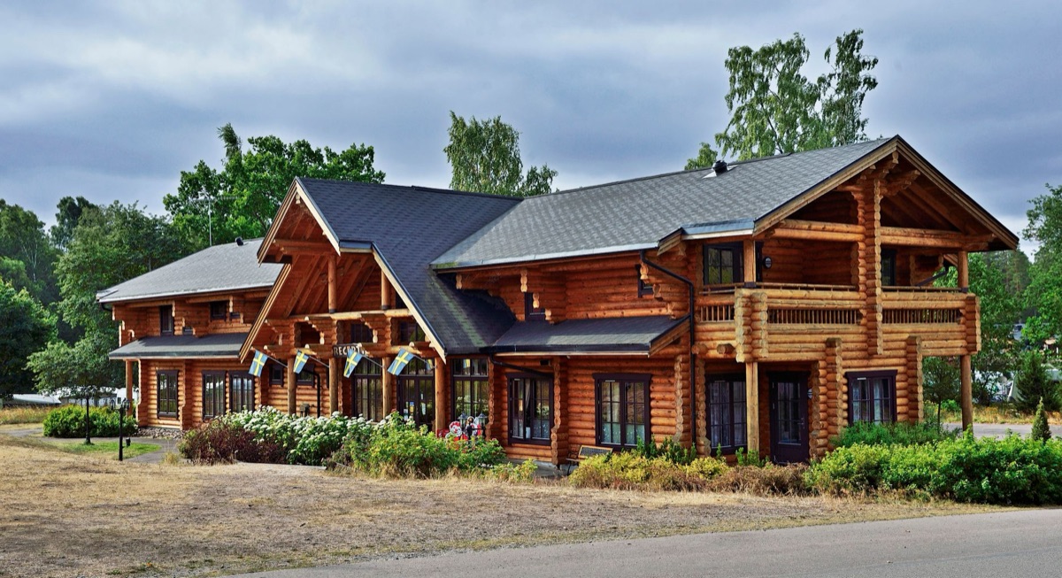 lodge exterior