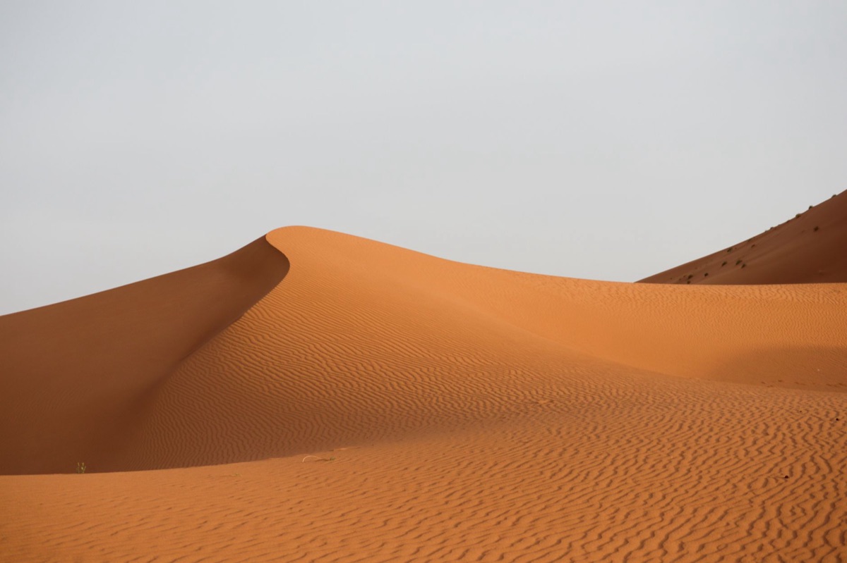 Maghreb-Desert mit Sonnenuntergang